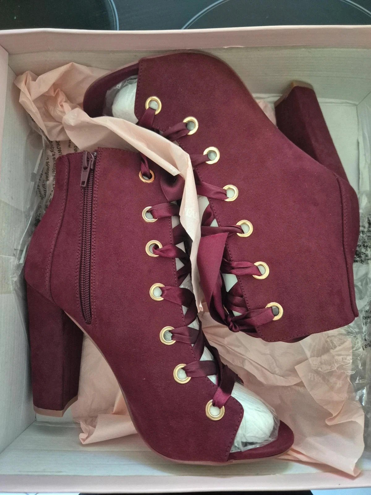 Burgundy ankle boots – photo 2